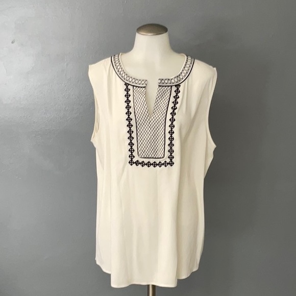 Ann Taylor Tops - Ann Taylor Sleeveless Blouse